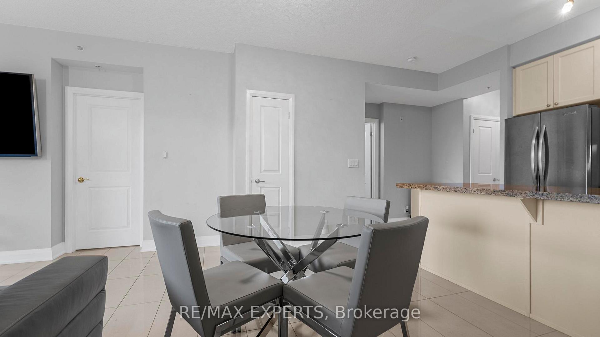 Photo 9 of Unit 201, 12 Woodstream Boulevard, Vaughan, Vaughan Grove — HOMEH