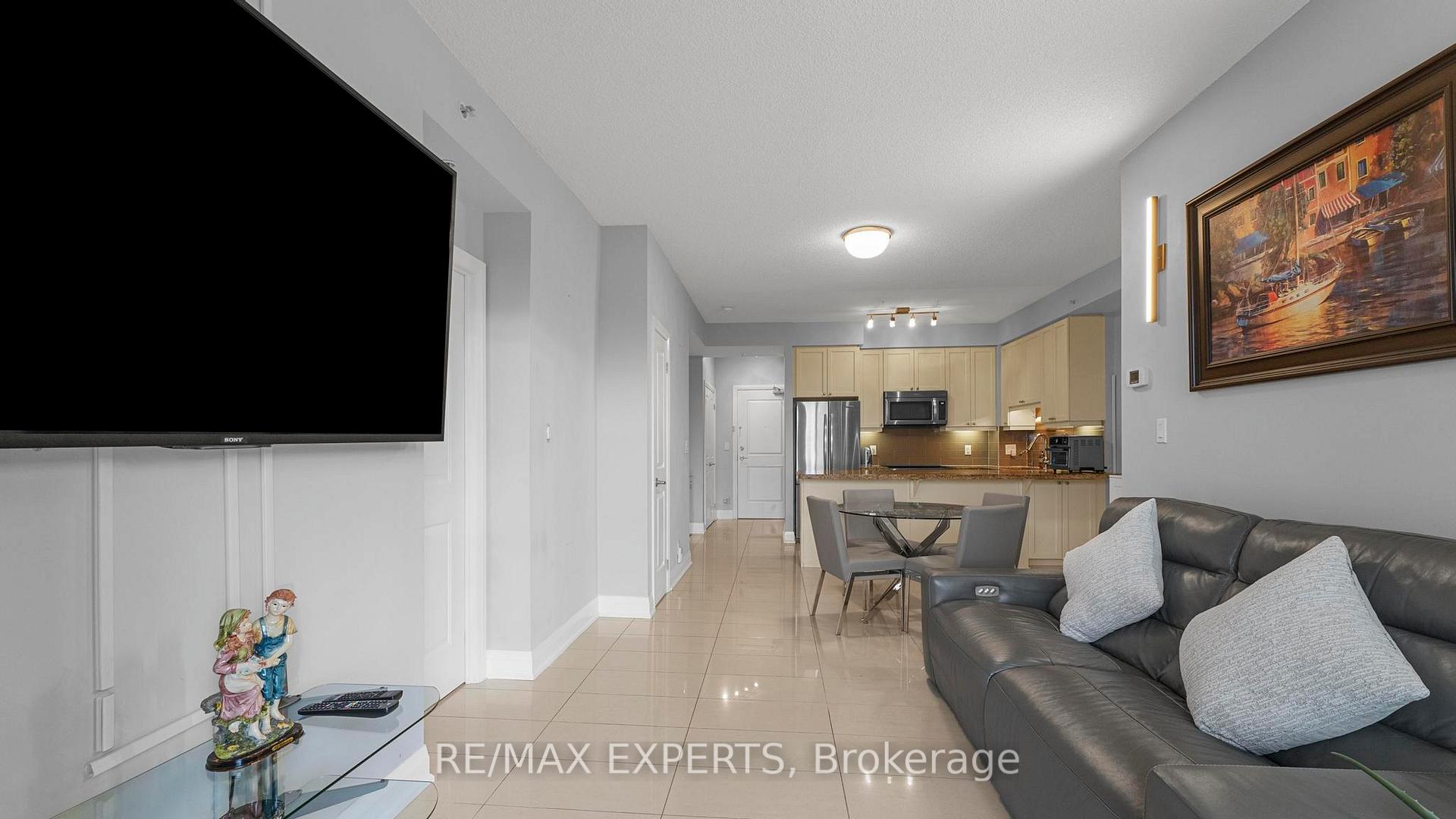 Photo 10 of Unit 201, 12 Woodstream Boulevard, Vaughan, Vaughan Grove — HOMEH