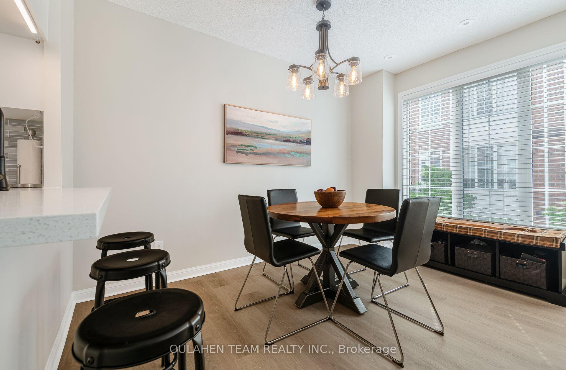 Photo 7 of Unit 1011, 5 Everson Drive, North York, Willowdale East — HOMEH