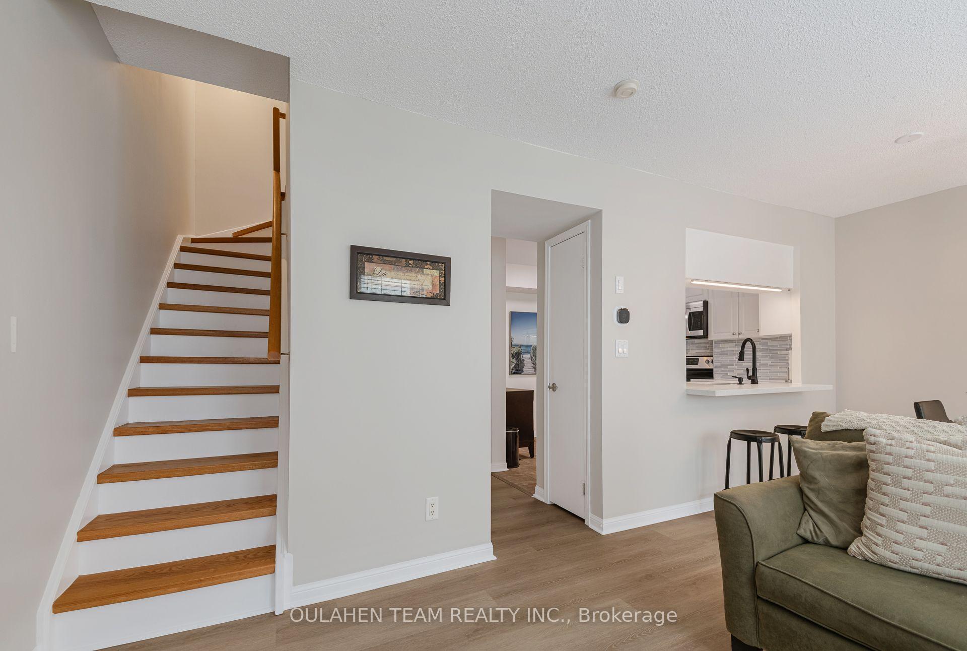 Photo 14 of Unit 1011, 5 Everson Drive, North York, Willowdale East — HOMEH