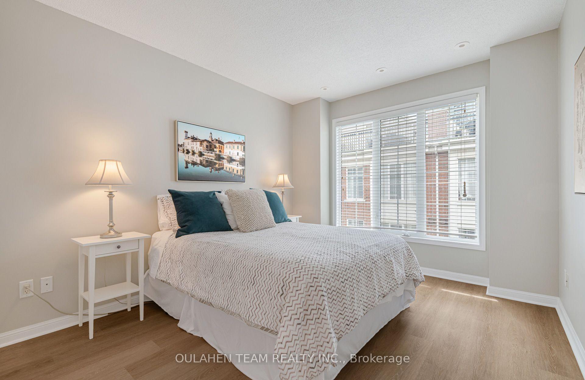 Photo 17 of Unit 1011, 5 Everson Drive, North York, Willowdale East — HOMEH
