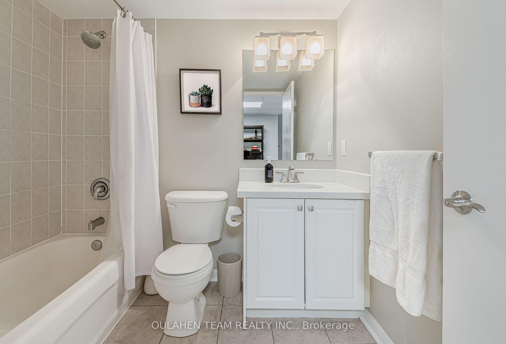 Photo 21 of Unit 1011, 5 Everson Drive, North York, Willowdale East — HOMEH