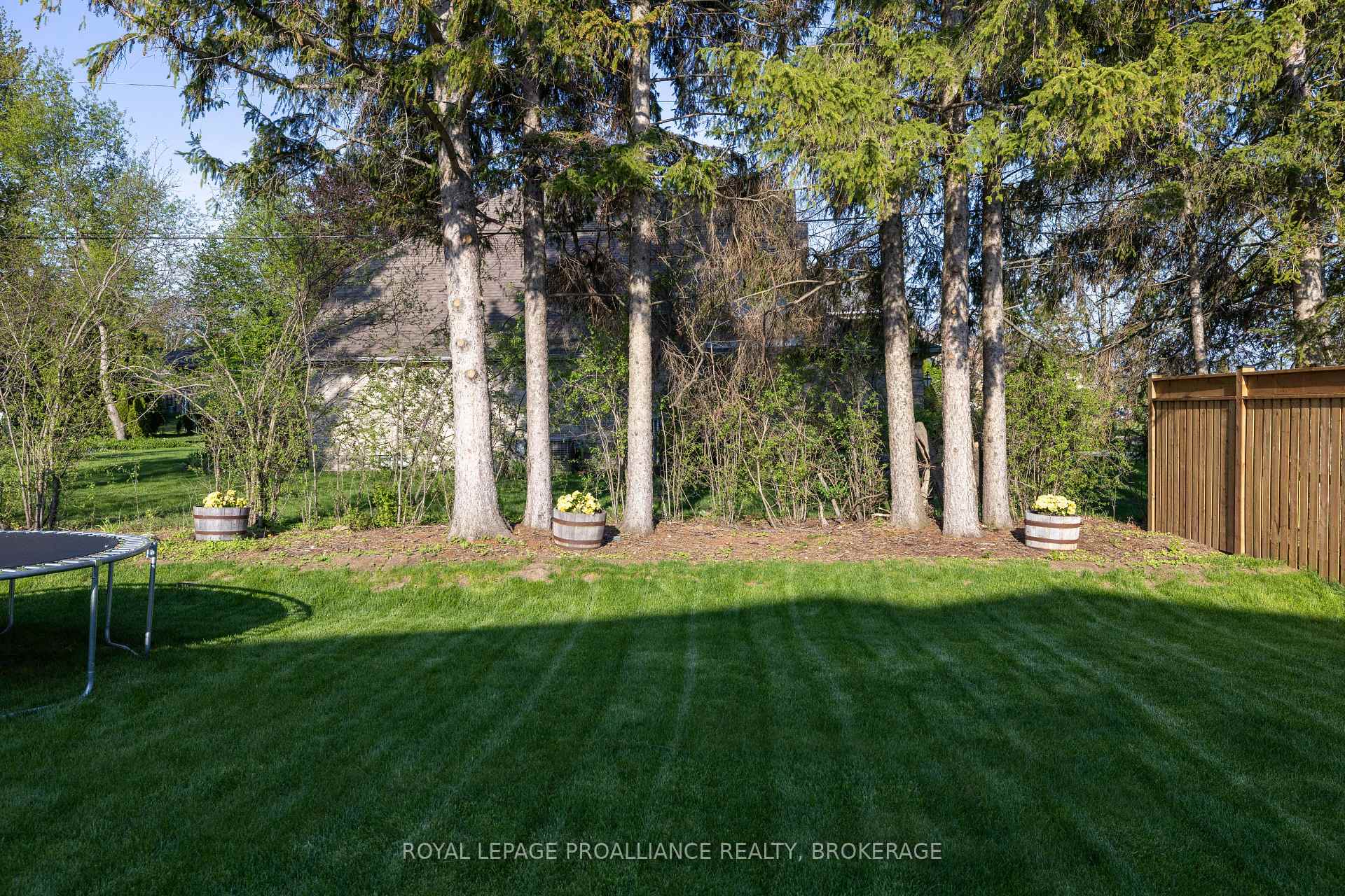 Photo 7 of 620 Graceland Avenue, Kingston, South of Taylor-Kidd Blvd — HOMEH