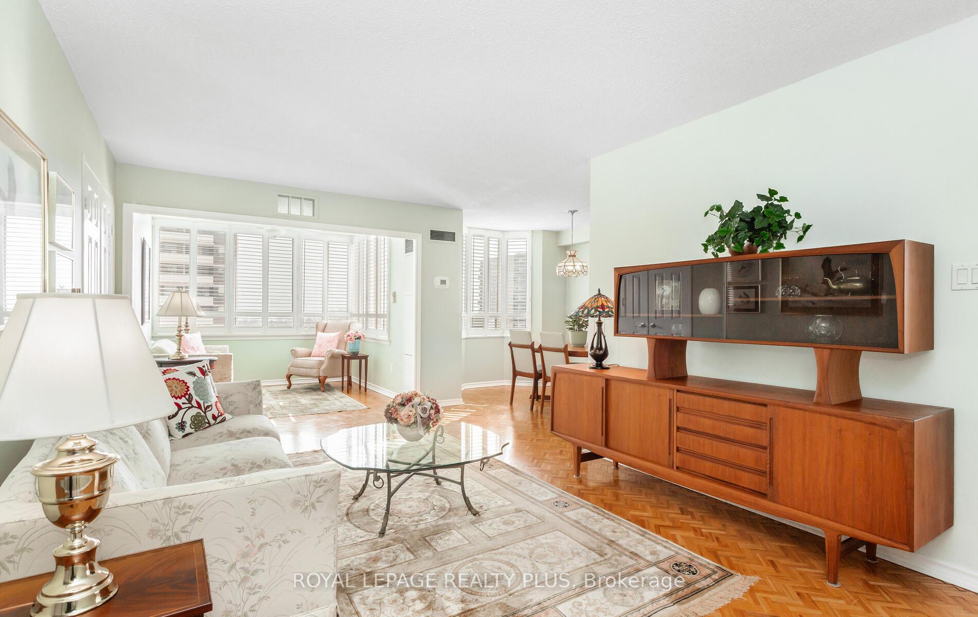 Photo 6 of Unit 803, 5 Lisa Street, Brampton, Queen Street Corridor — HOMEH