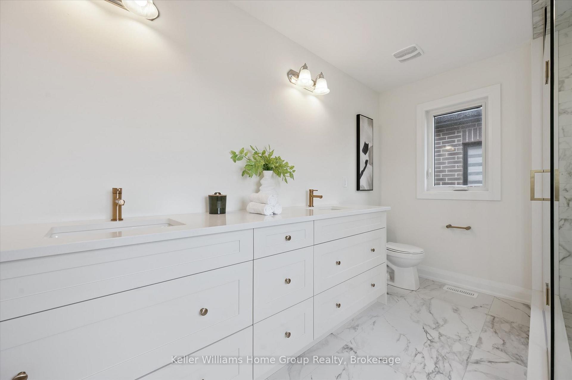 Photo 26 of 13 Mary Watson Street, North Dumfries, Ayr — HOMEH