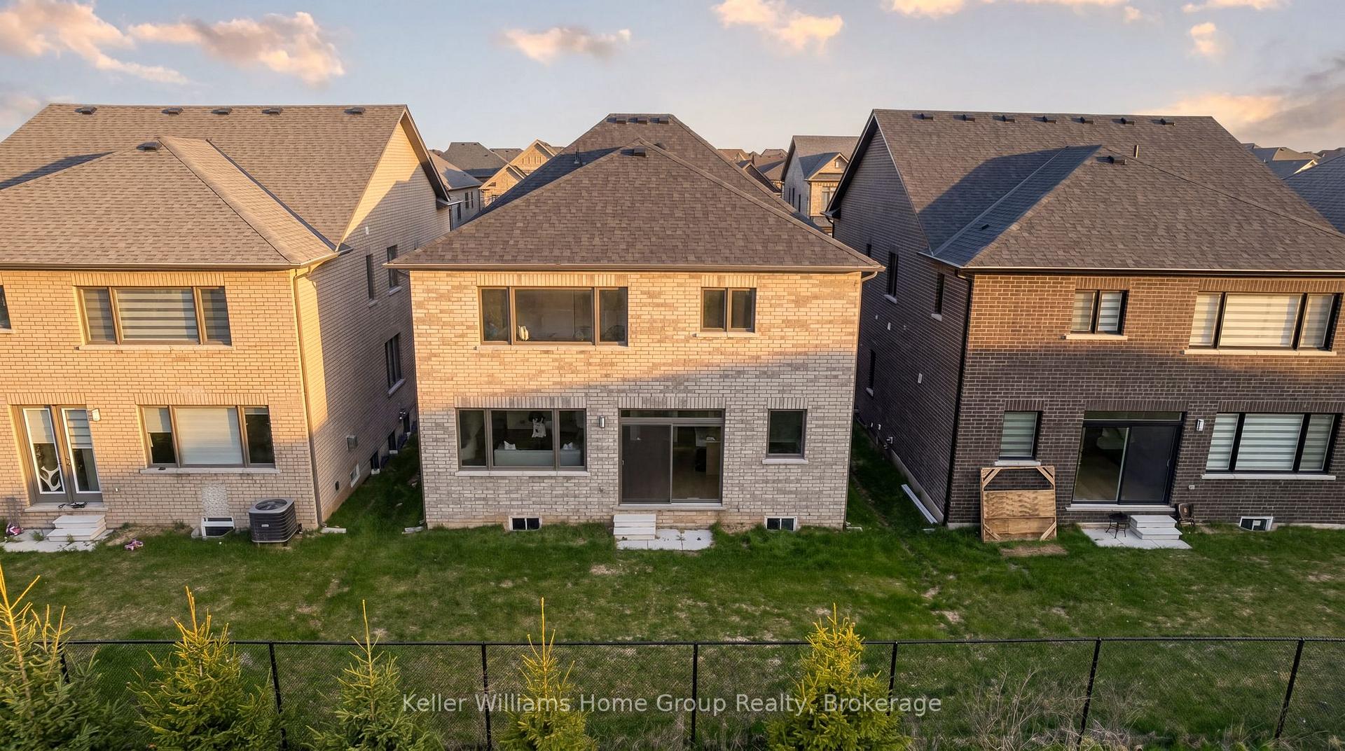 Photo 43 of 13 Mary Watson Street, North Dumfries, Ayr — HOMEH
