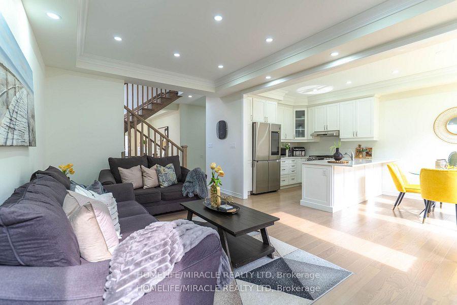 Photo 10 of 3059 Hollyberry Trail, Pickering, Rural Pickering — HOMEH