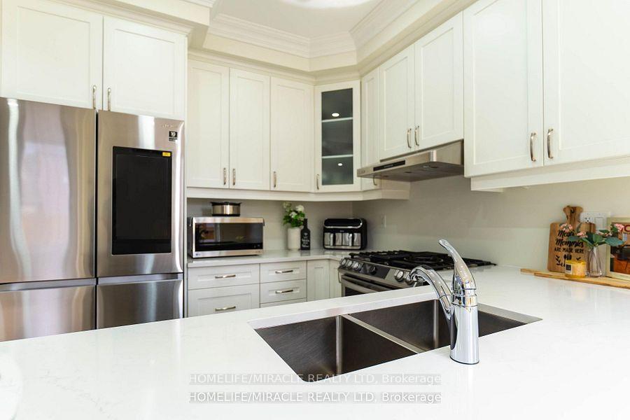 Photo 12 of 3059 Hollyberry Trail, Pickering, Rural Pickering — HOMEH