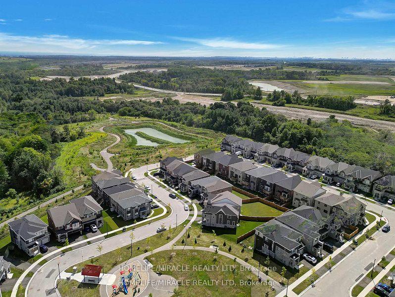Photo 29 of 3059 Hollyberry Trail, Pickering, Rural Pickering — HOMEH