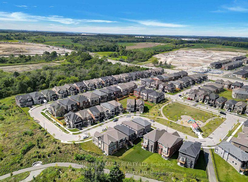Photo 30 of 3059 Hollyberry Trail, Pickering, Rural Pickering — HOMEH