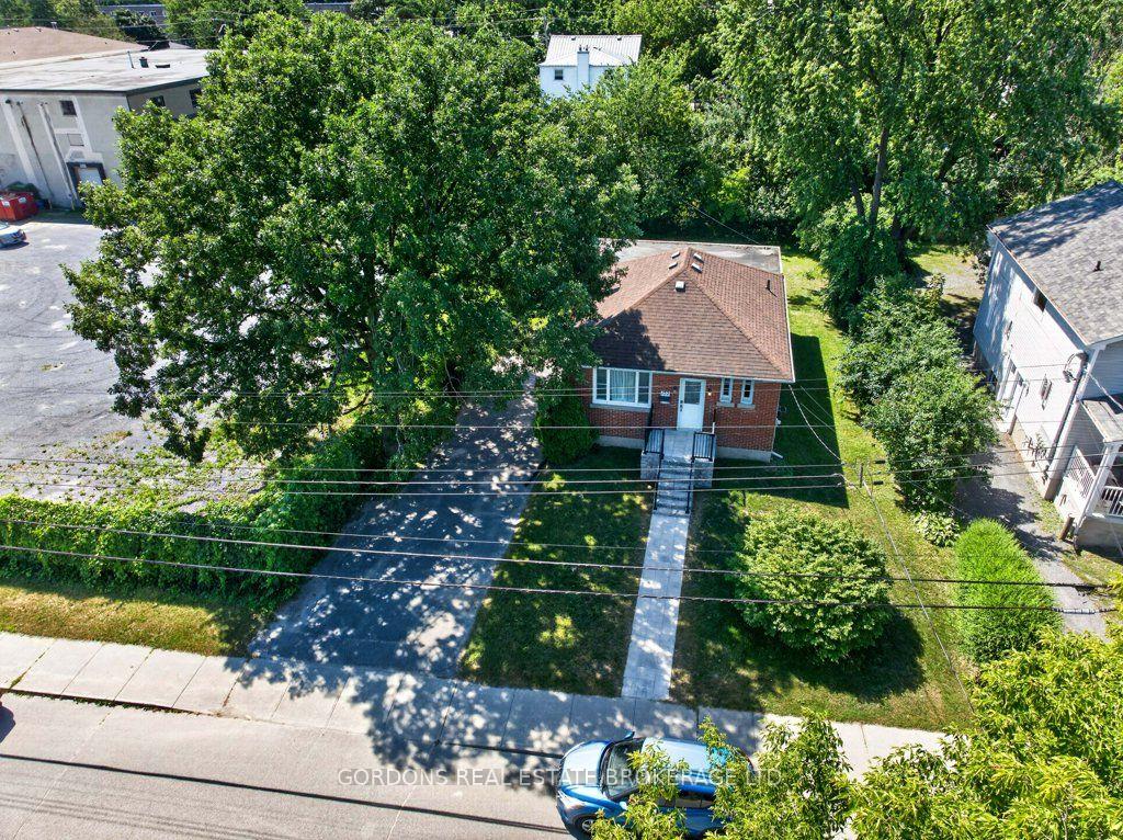 Photo 2 of 132 Joseph Street, Kingston, East of Sir John A. Blvd — HOMEH