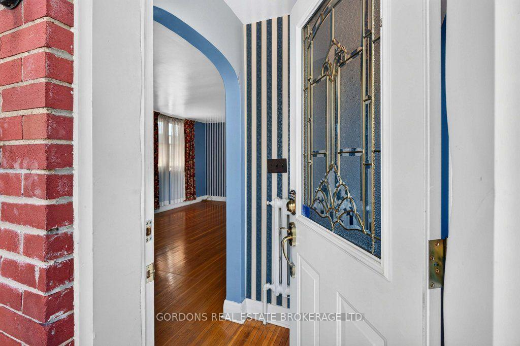 Photo 12 of 132 Joseph Street, Kingston, East of Sir John A. Blvd — HOMEH