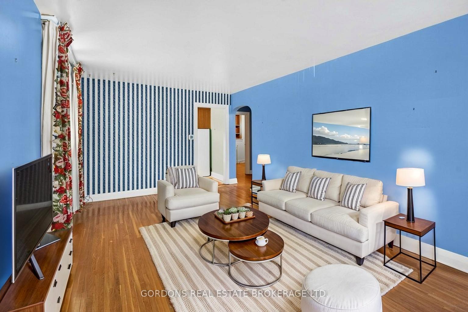 Photo 15 of 132 Joseph Street, Kingston, East of Sir John A. Blvd — HOMEH