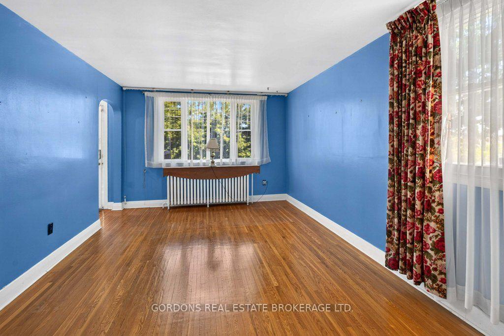 Photo 17 of 132 Joseph Street, Kingston, East of Sir John A. Blvd — HOMEH