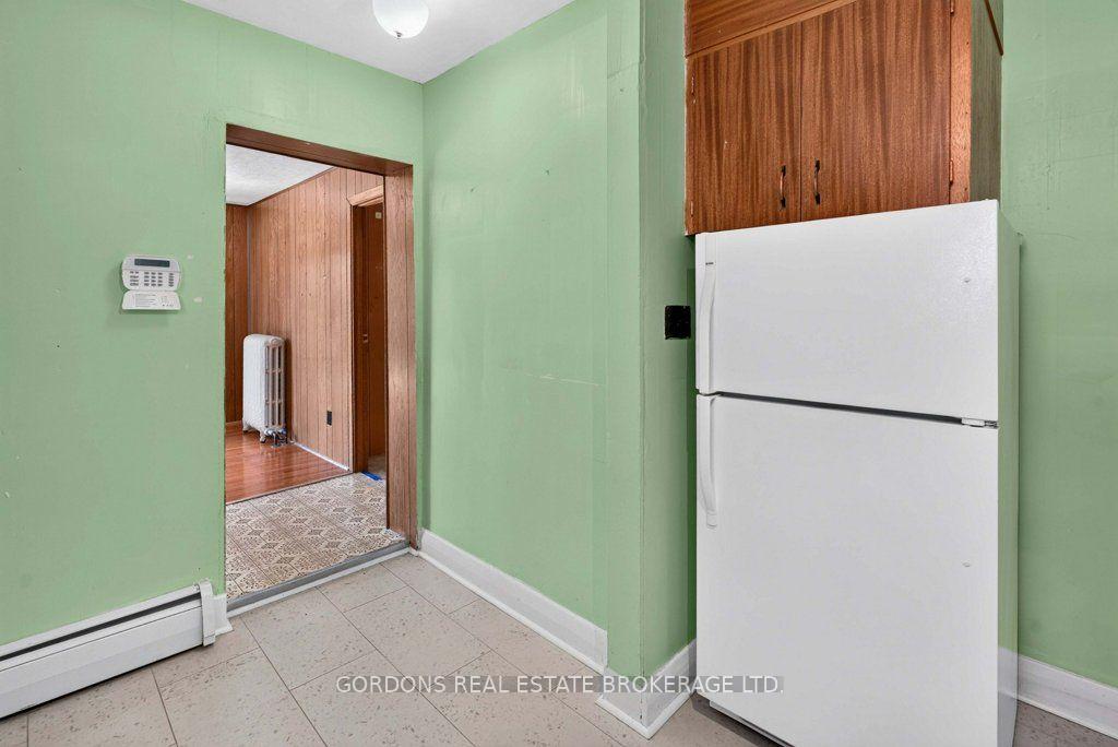 Photo 29 of 132 Joseph Street, Kingston, East of Sir John A. Blvd — HOMEH