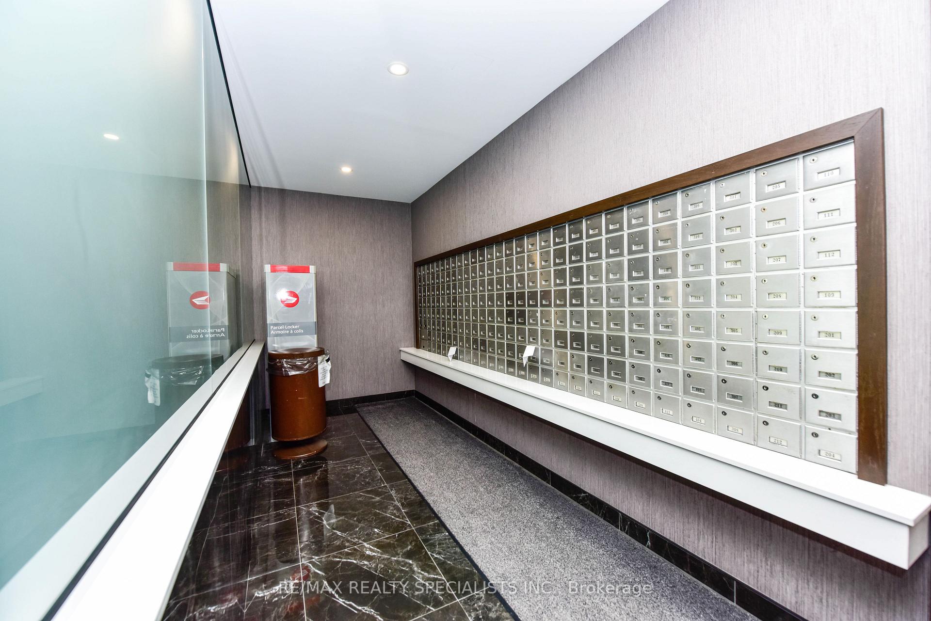 Photo 11 of Unit PH2005, 716 The West Mall, Etobicoke, Eringate-Centennial-West Deane — HOMEH