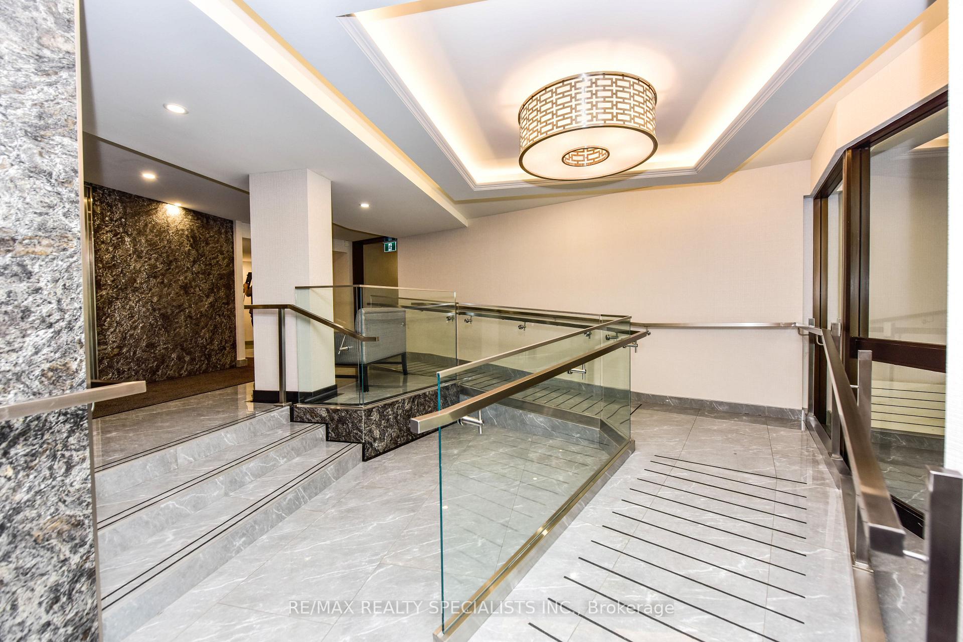 Photo 13 of Unit PH2005, 716 The West Mall, Etobicoke, Eringate-Centennial-West Deane — HOMEH