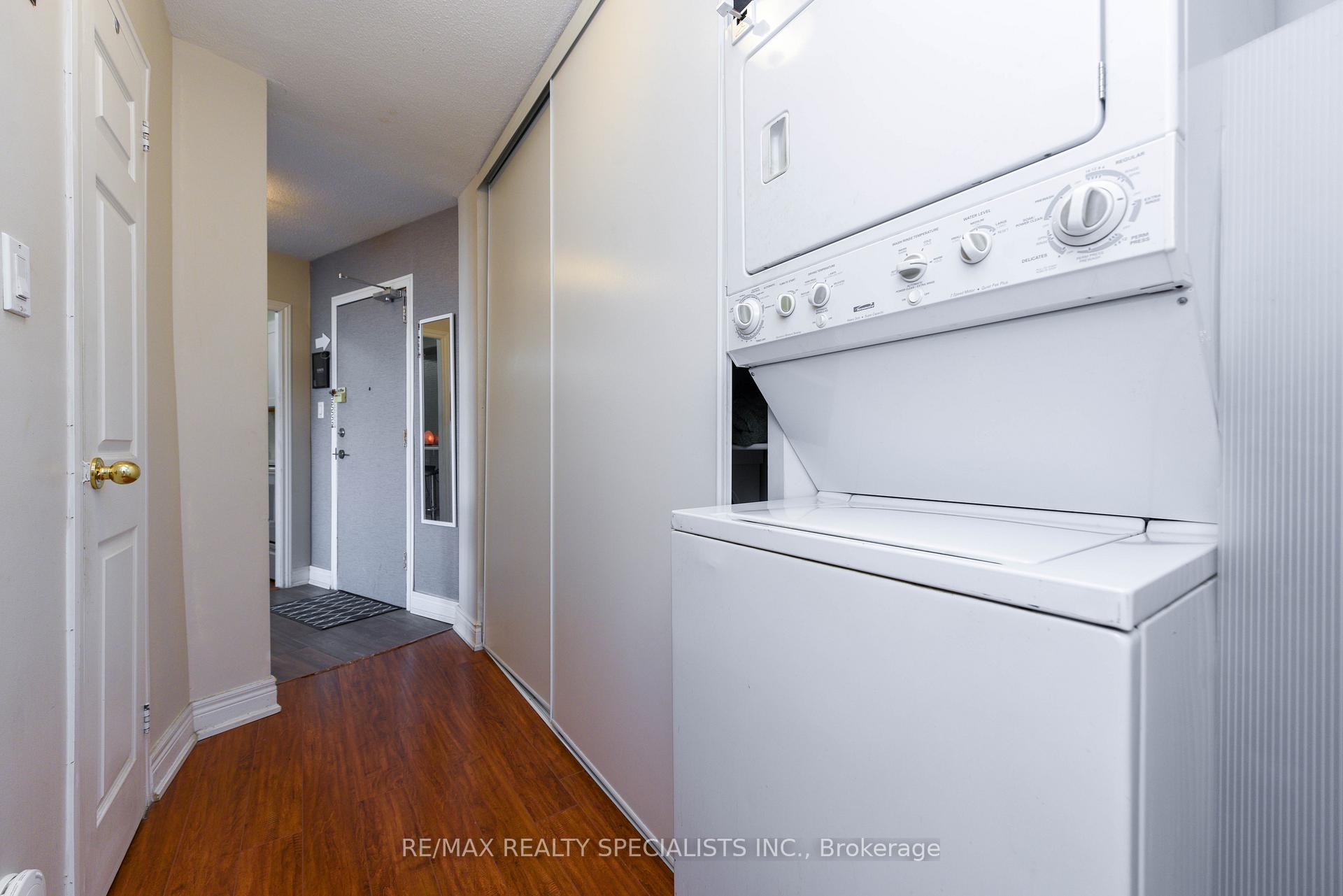 Photo 33 of Unit PH2005, 716 The West Mall, Etobicoke, Eringate-Centennial-West Deane — HOMEH