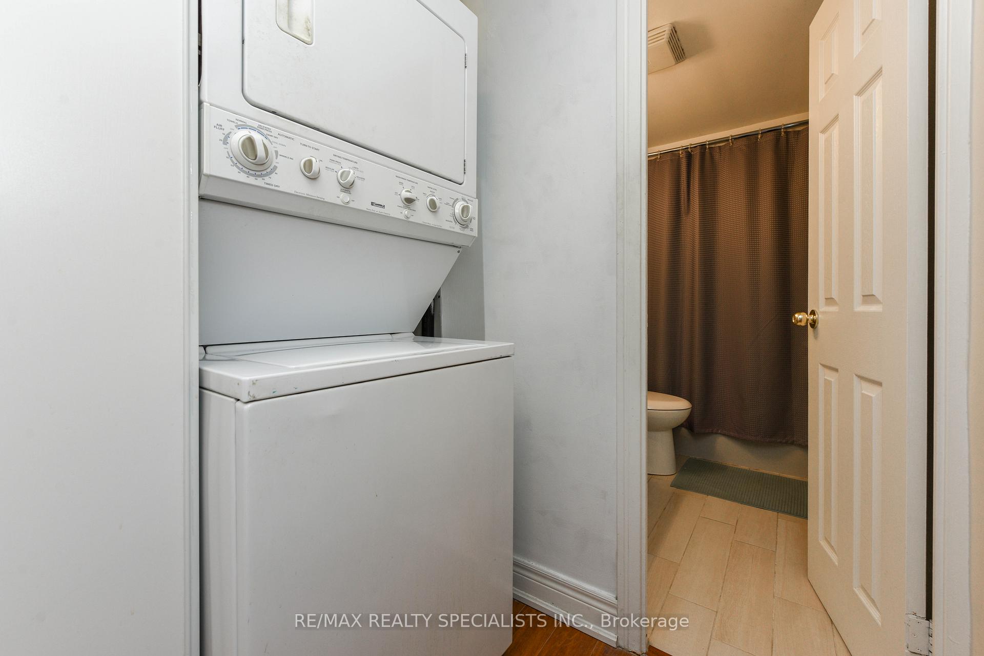 Photo 34 of Unit PH2005, 716 The West Mall, Etobicoke, Eringate-Centennial-West Deane — HOMEH