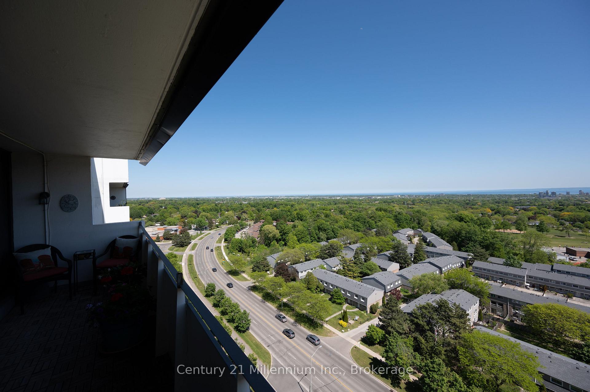 Photo 17 of Unit 1605, 2055 Upper Middle Road, Burlington, Brant Hills — HOMEH