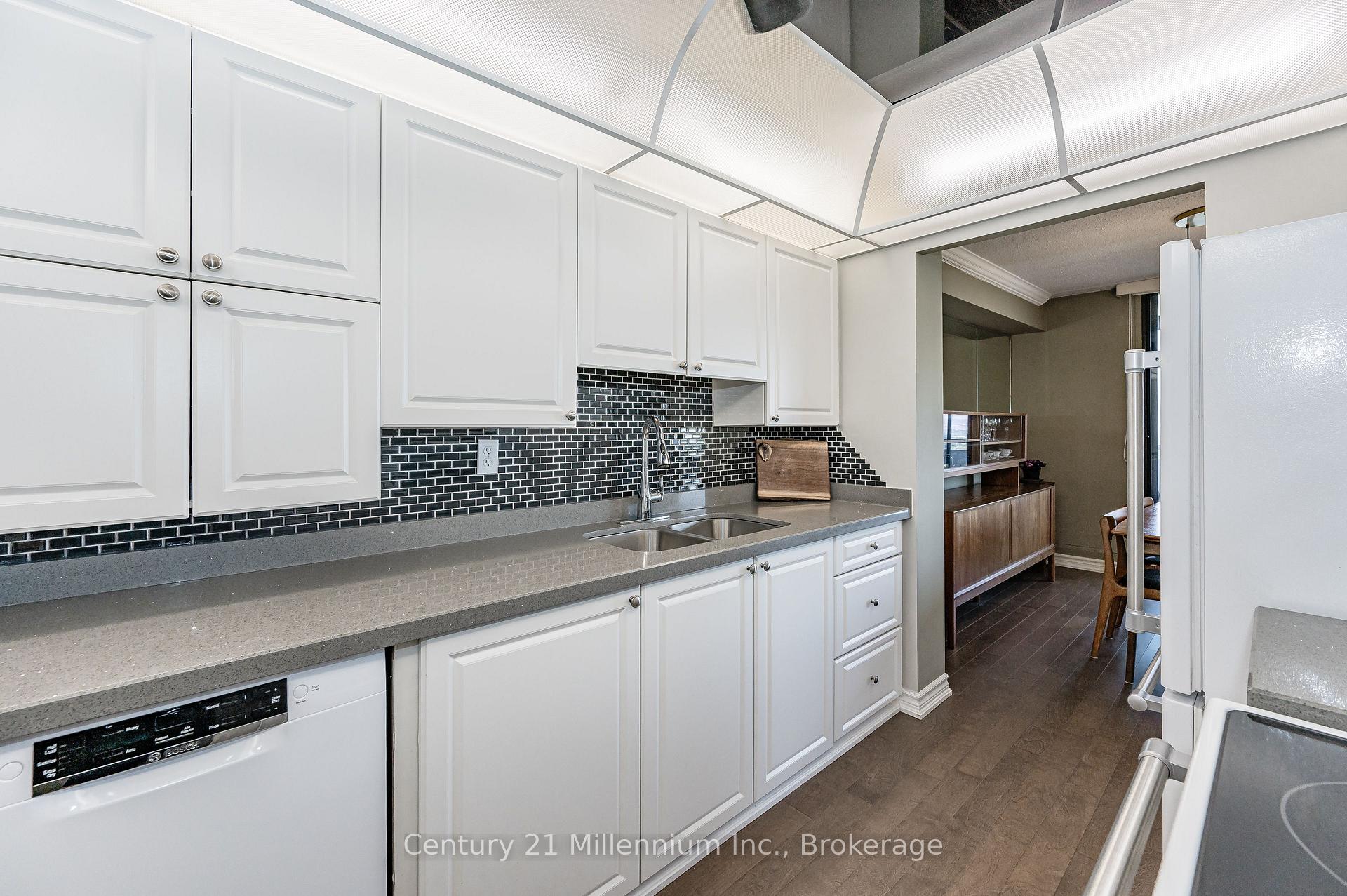 Photo 24 of Unit 1605, 2055 Upper Middle Road, Burlington, Brant Hills — HOMEH