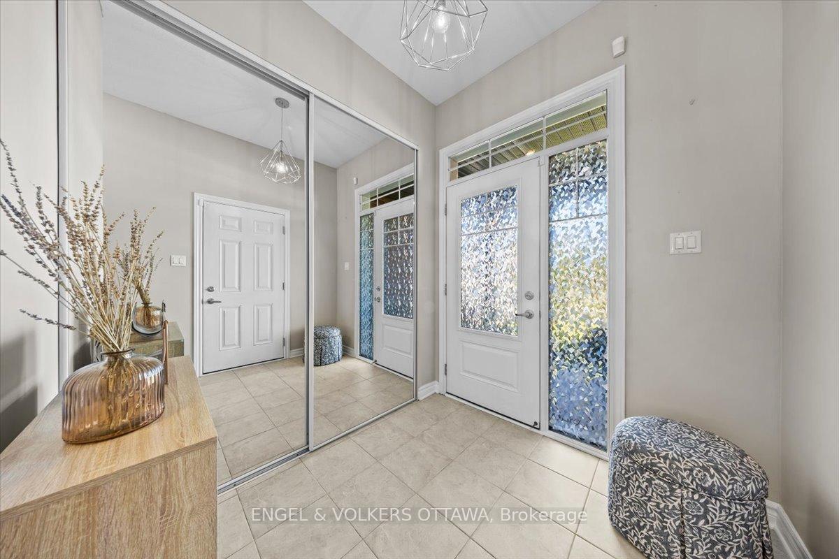 Photo 3 of 508 Hyssop Street, Ottawa, Avalon West — HOMEH