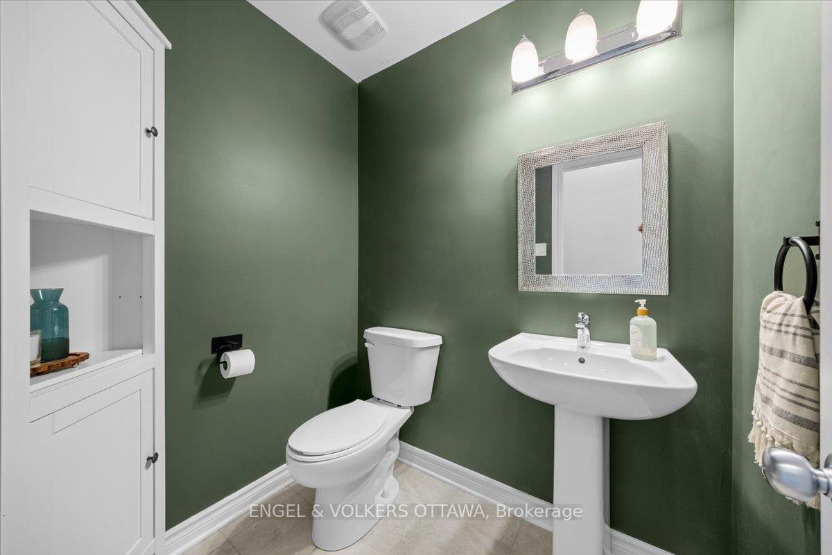 Photo 4 of 508 Hyssop Street, Ottawa, Avalon West — HOMEH