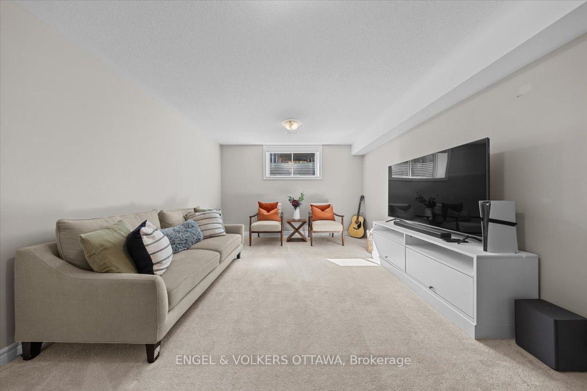 Photo 37 of 508 Hyssop Street, Ottawa, Avalon West — HOMEH