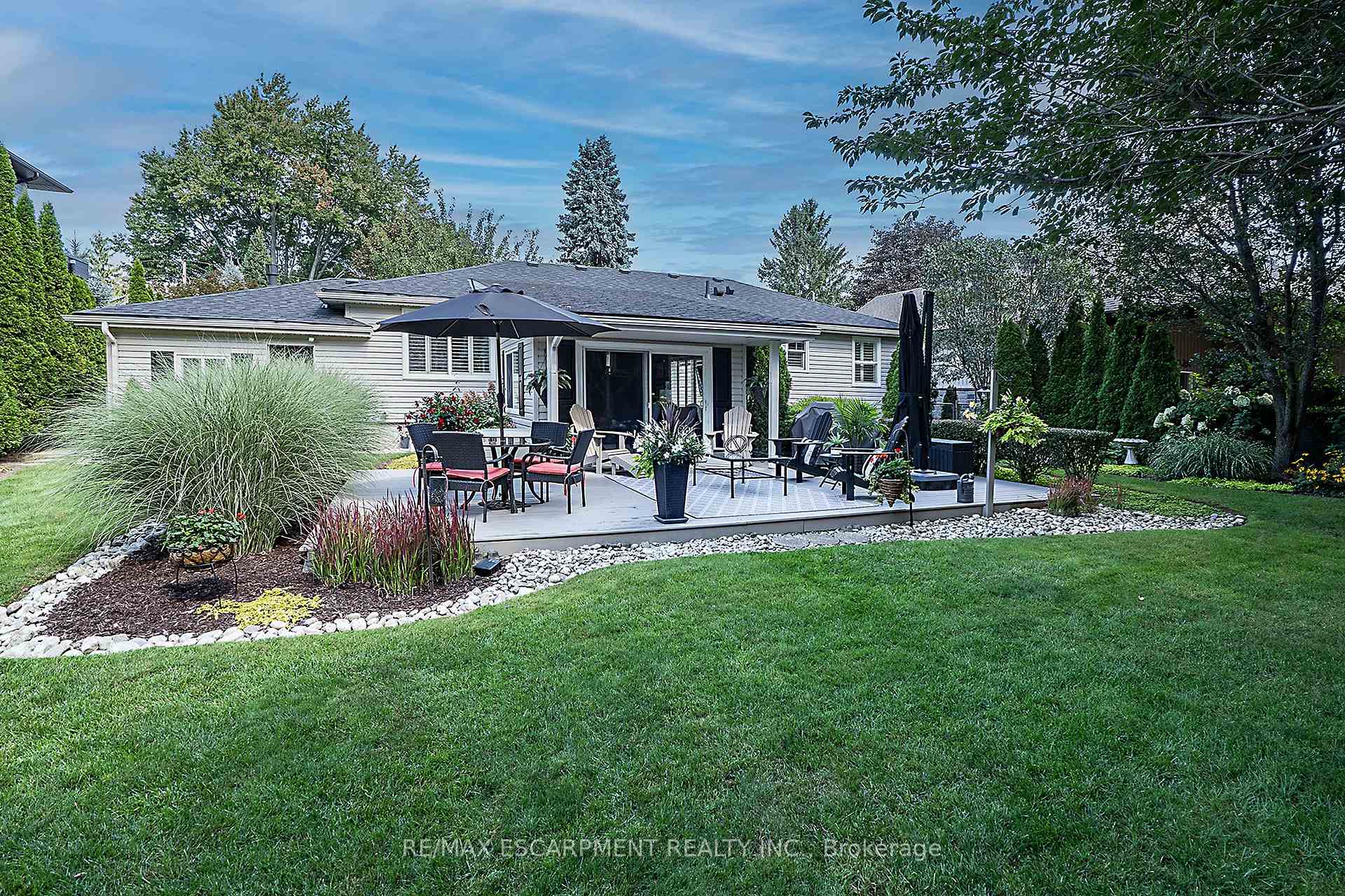 Photo 40 of 66 Garden Avenue, Hamilton, Ancaster — HOMEH
