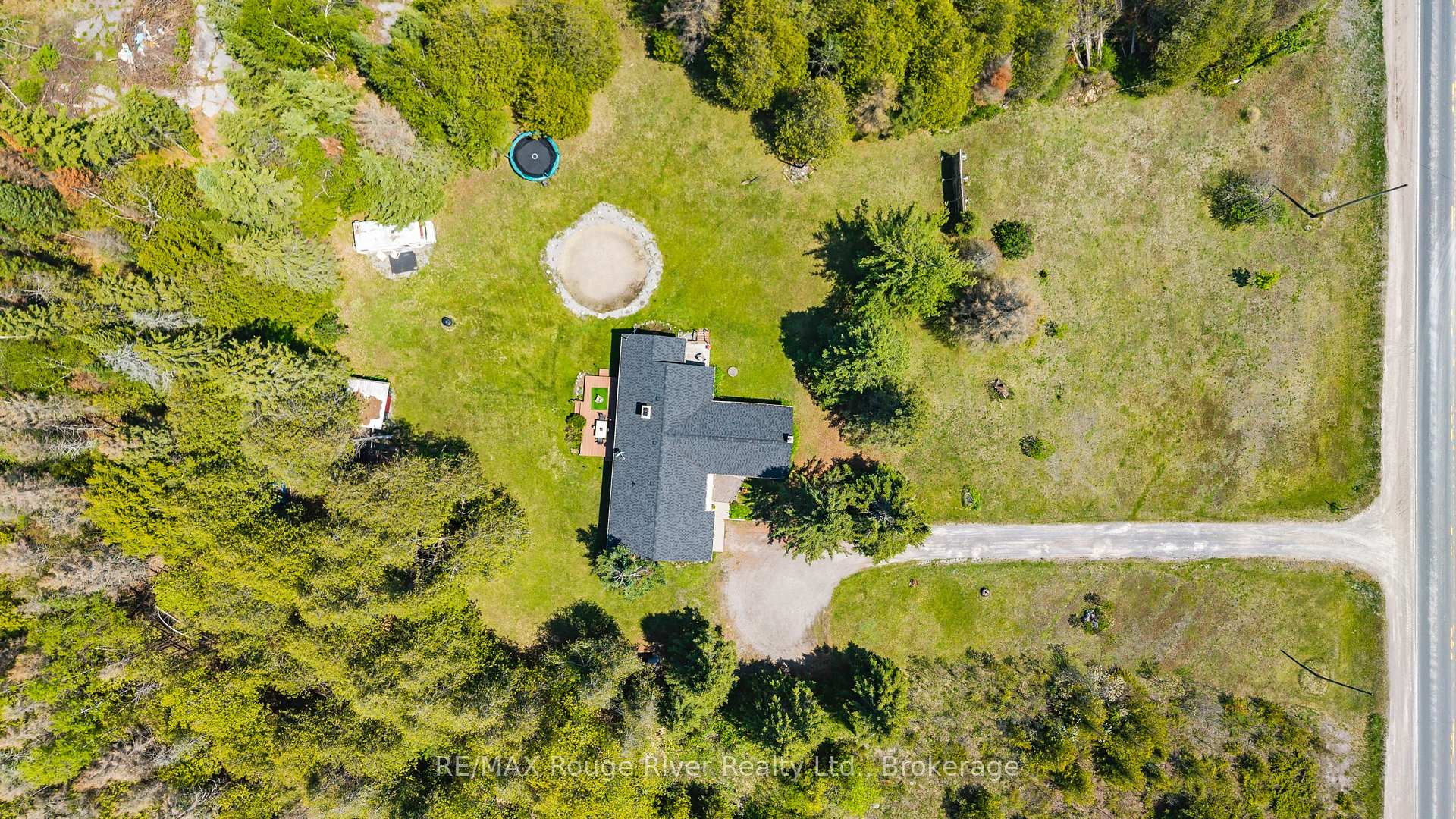 Photo 2 of 518 County Rd 6, Douro-Dummer — HOMEH