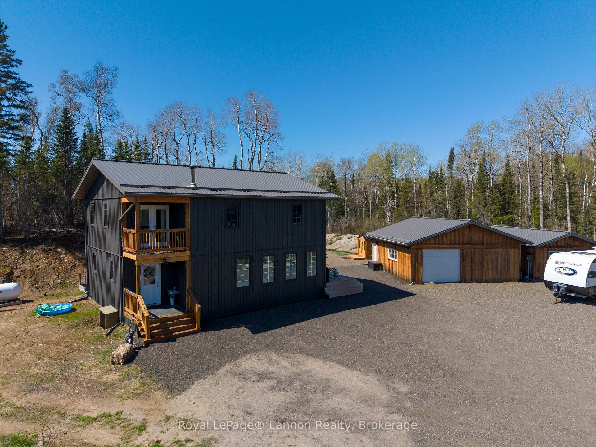 Photo 2 of 1035 Peterson Road, Thunder Bay Remote Area, Gorham — HOMEH