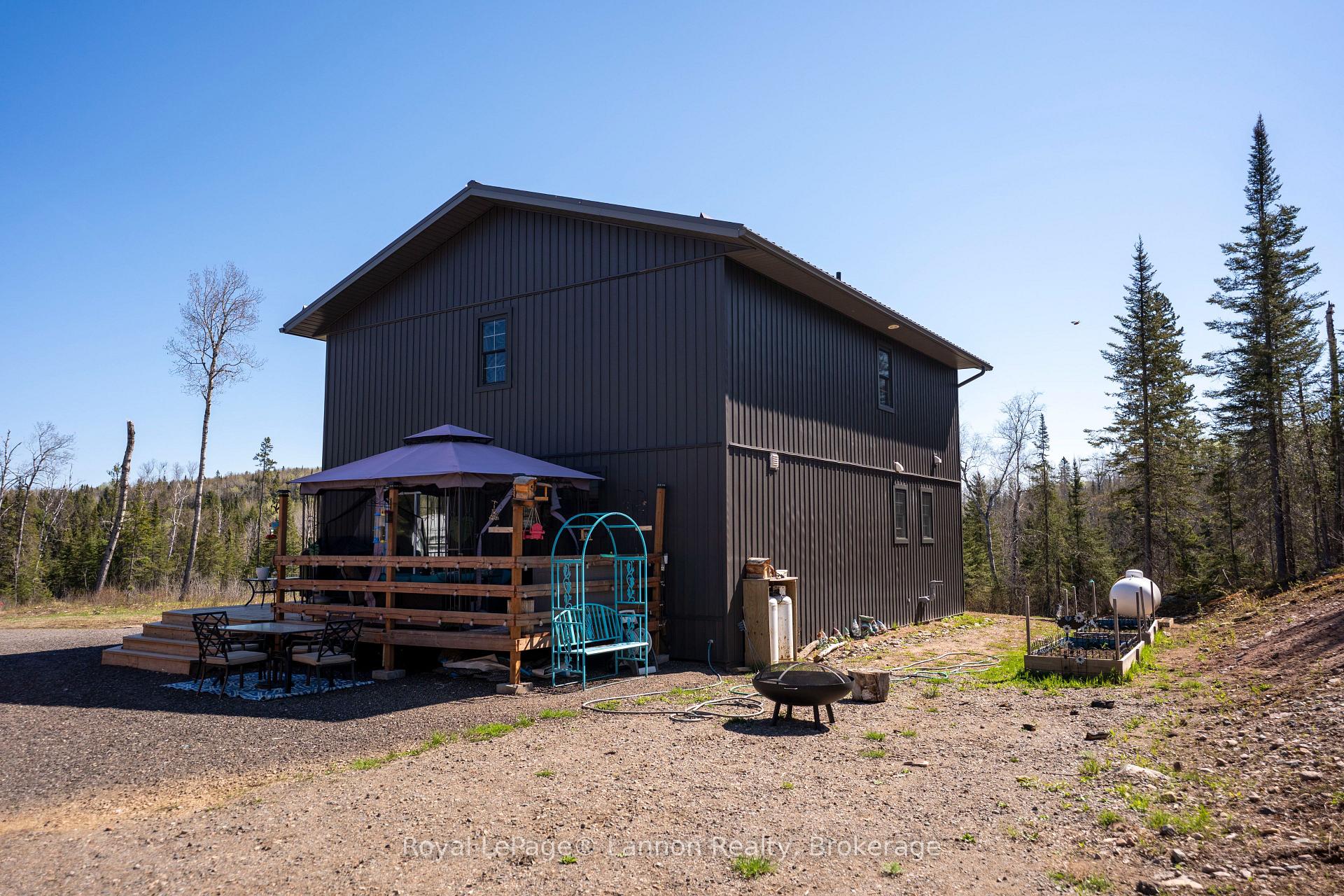 Photo 7 of 1035 Peterson Road, Thunder Bay Remote Area, Gorham — HOMEH