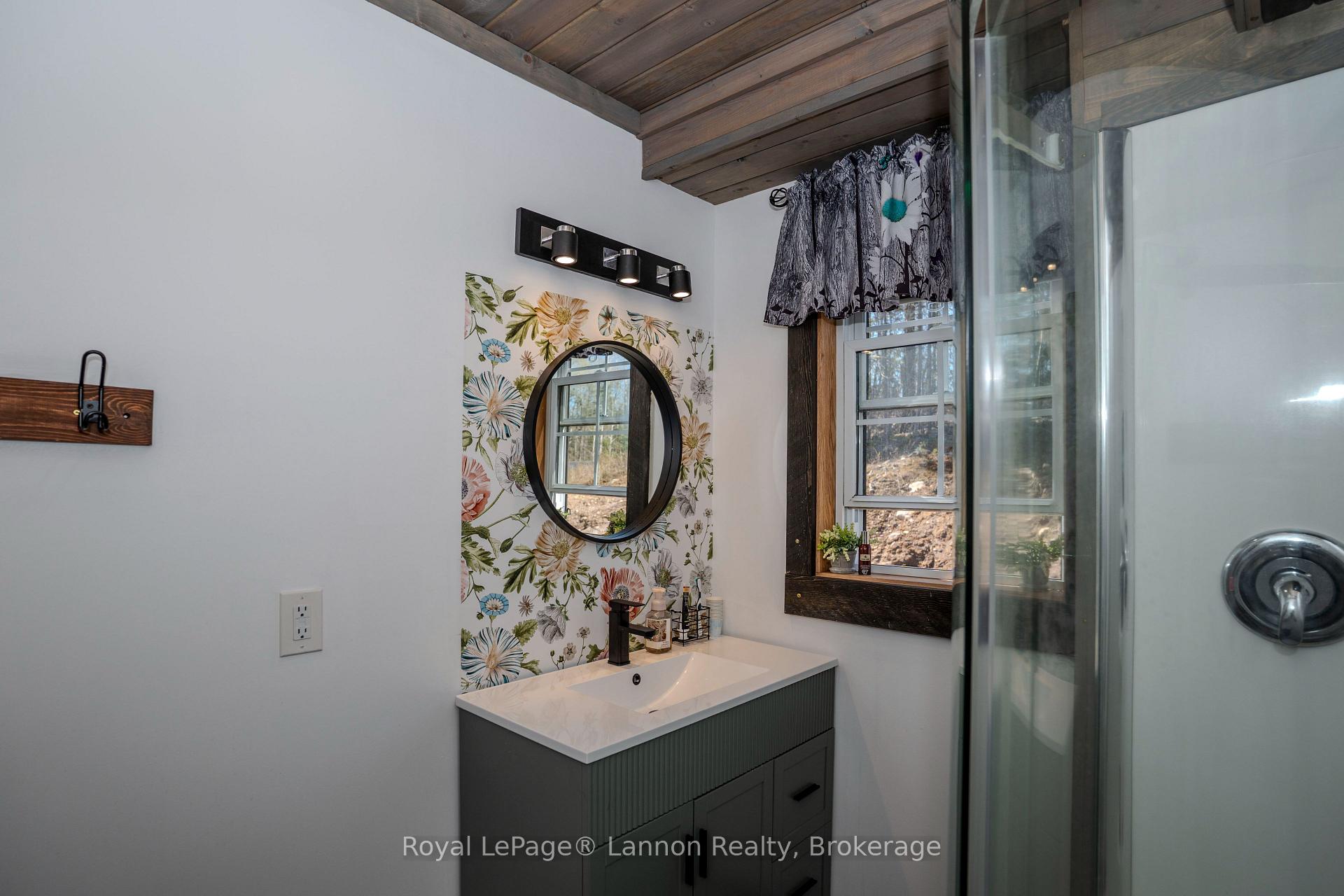 Photo 19 of 1035 Peterson Road, Thunder Bay Remote Area, Gorham — HOMEH