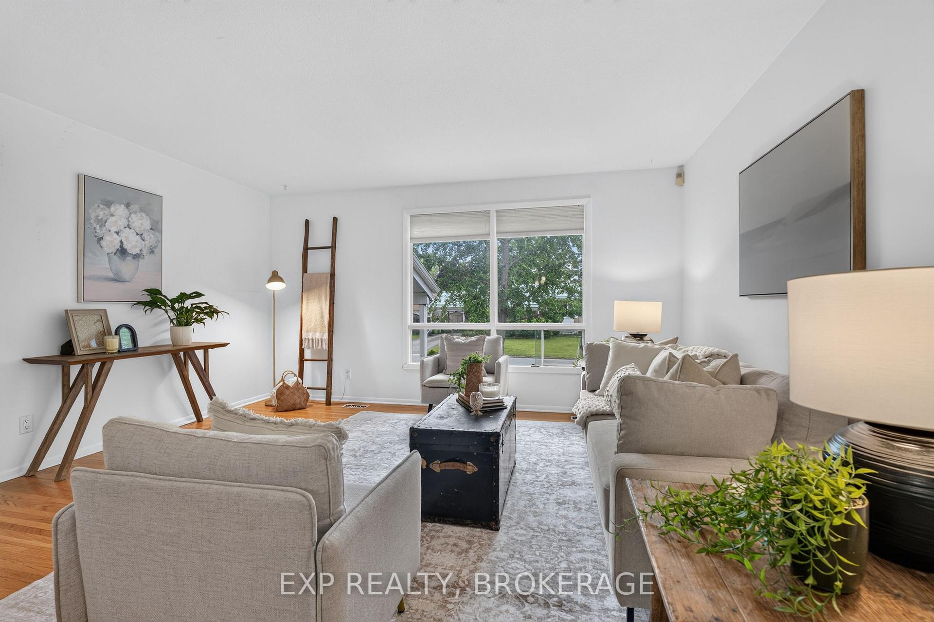 Photo 7 of 11 Pember Place, Kingston, Central City West — HOMEH