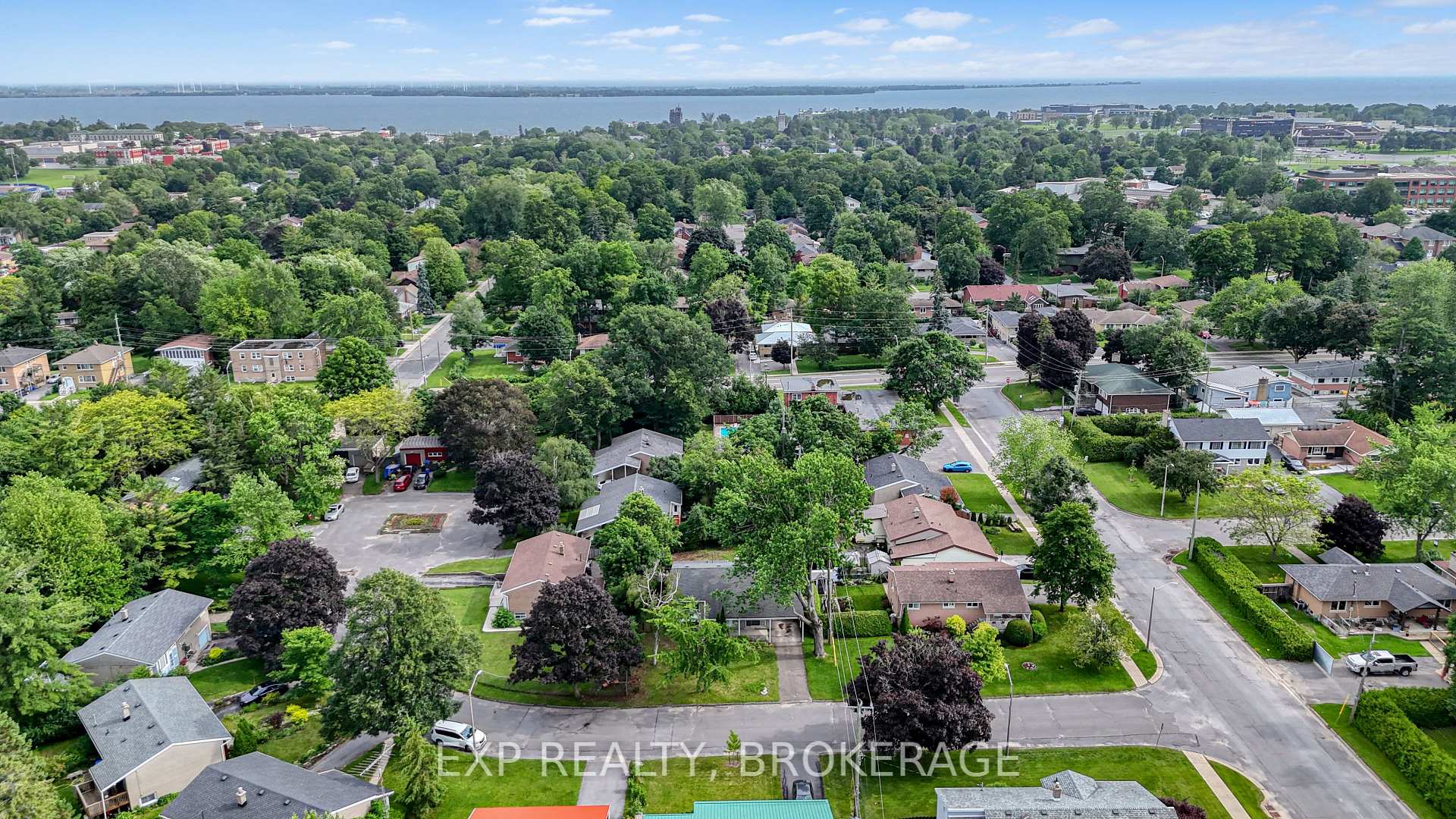 Photo 31 of 11 Pember Place, Kingston, Central City West — HOMEH