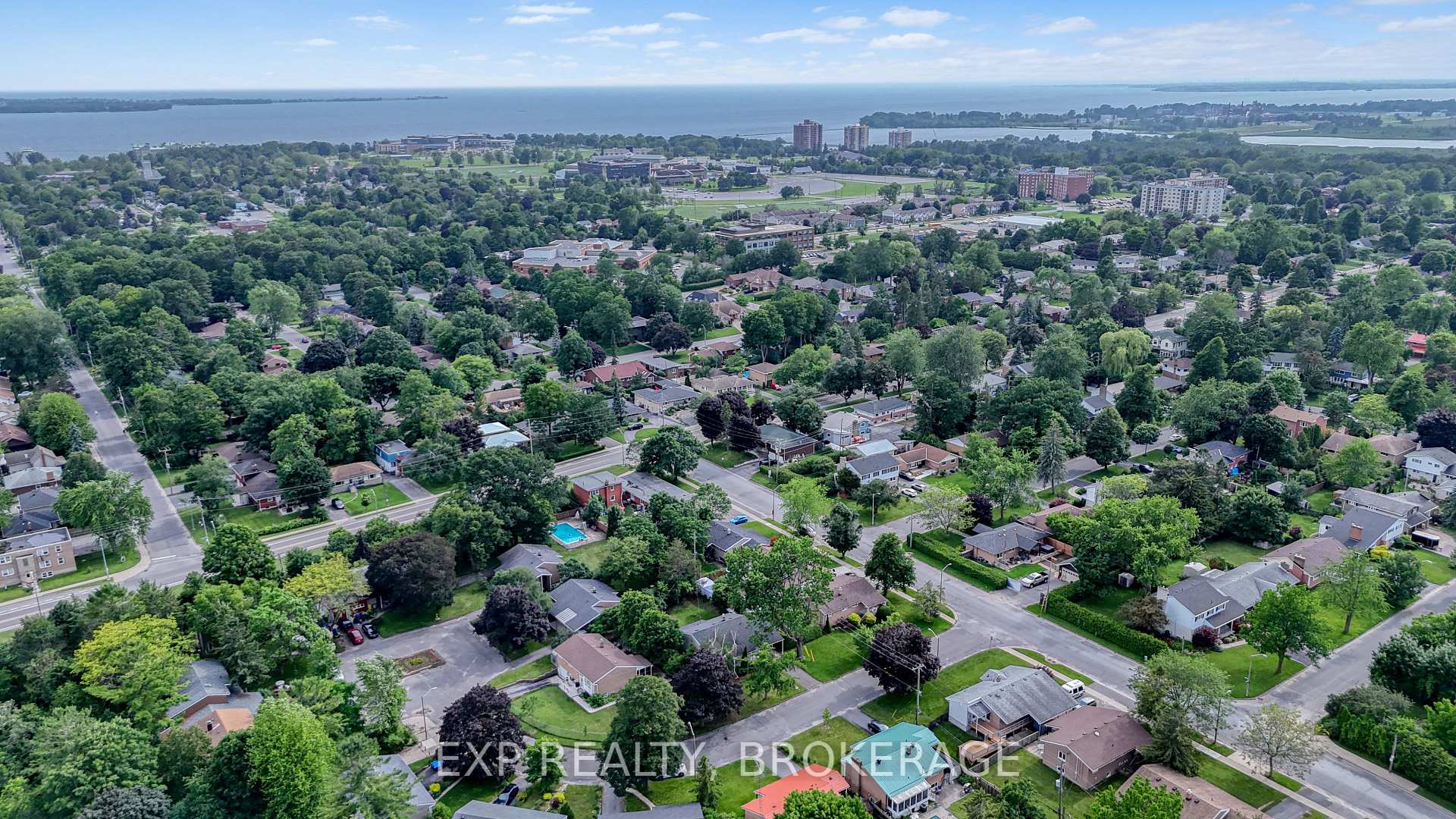 Photo 33 of 11 Pember Place, Kingston, Central City West — HOMEH