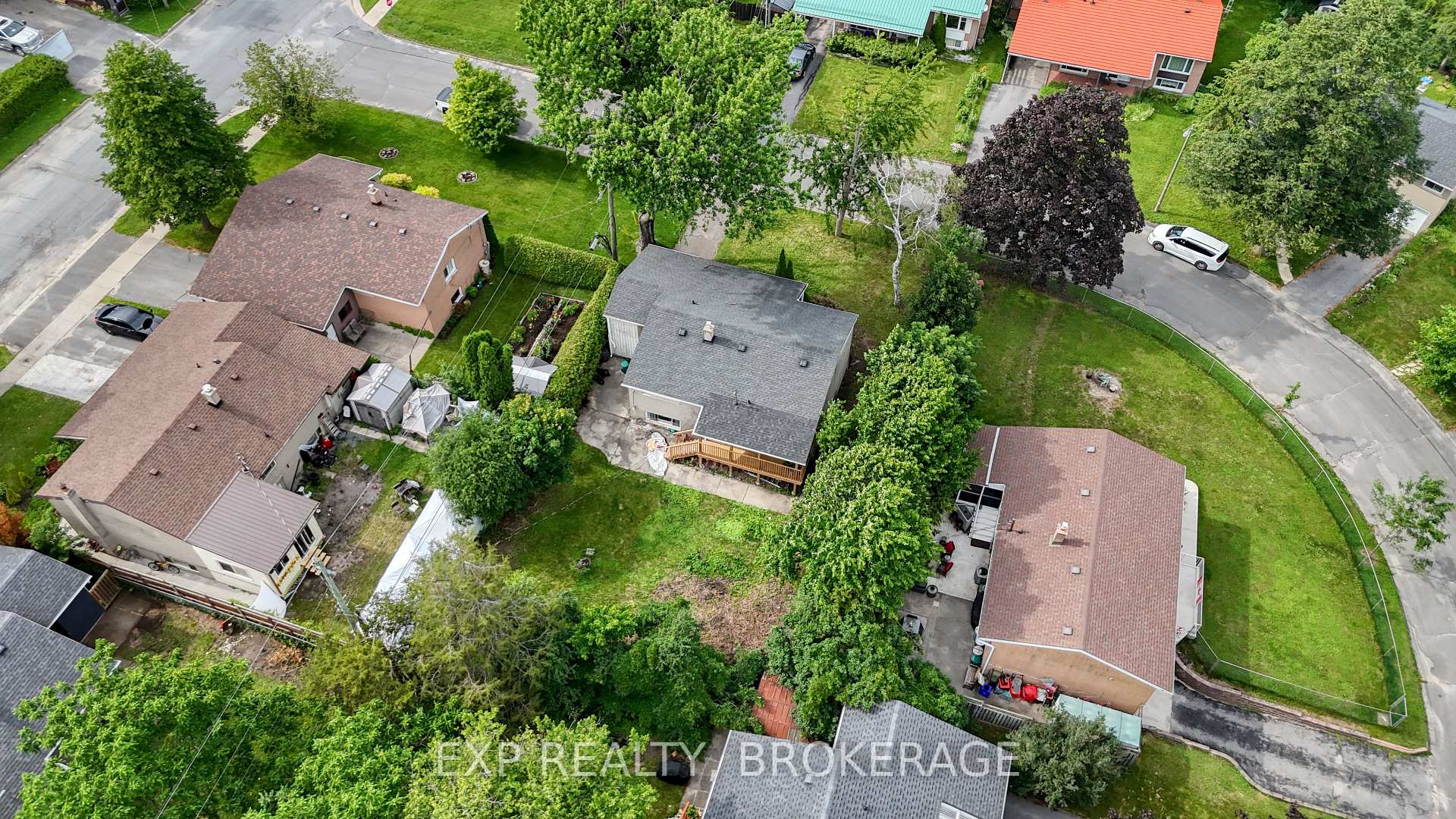 Photo 36 of 11 Pember Place, Kingston, Central City West — HOMEH