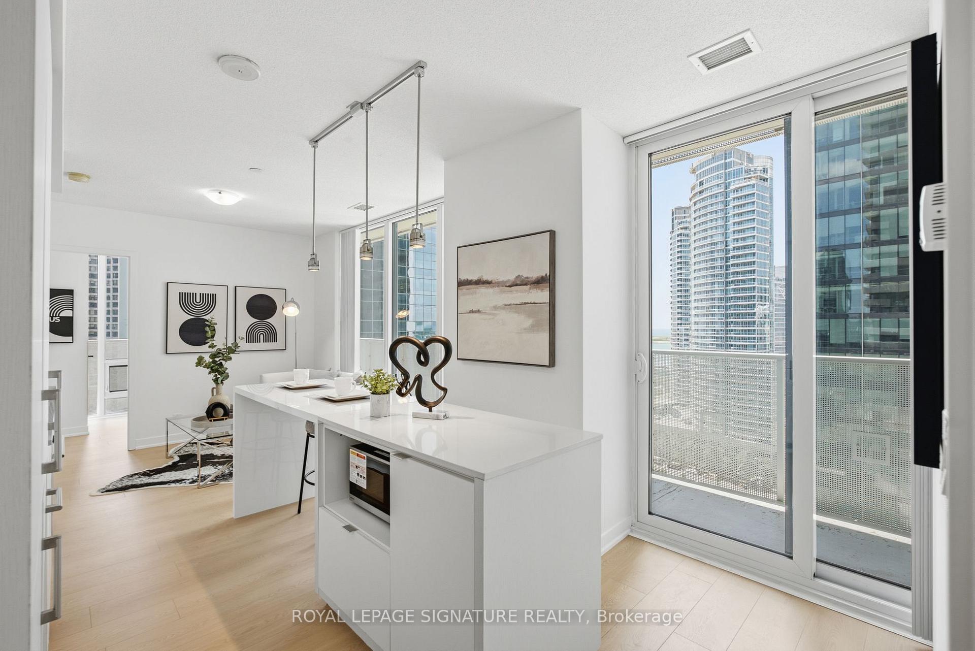 Photo 1 of Unit 1710, 88 Harbour Street, Toronto, Waterfront Communities — HOMEH