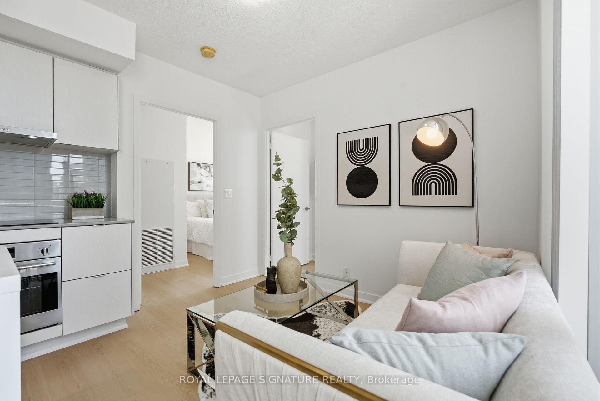 Photo 12 of Unit 1710, 88 Harbour Street, Toronto, Waterfront Communities — HOMEH
