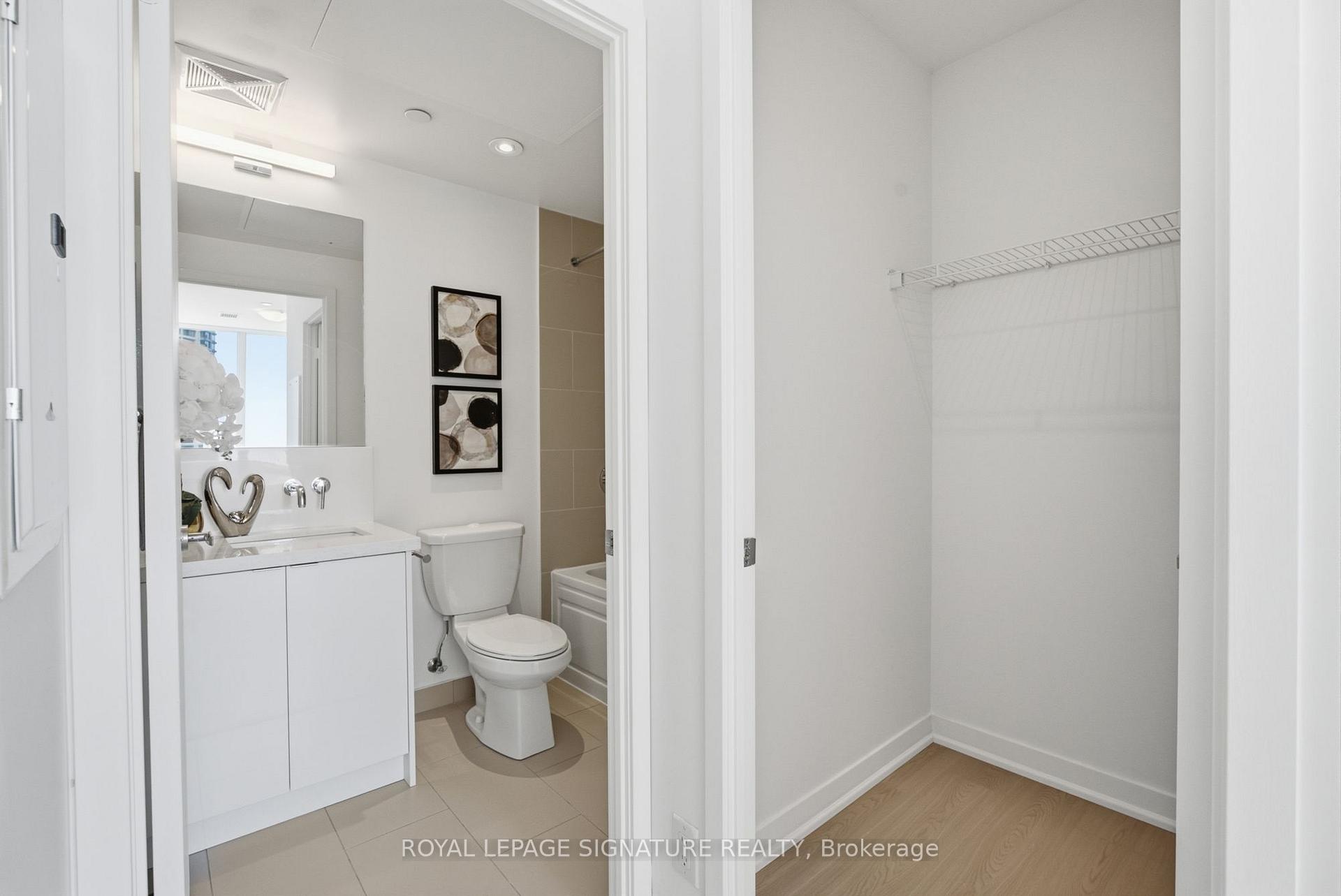 Photo 24 of Unit 1710, 88 Harbour Street, Toronto, Waterfront Communities — HOMEH