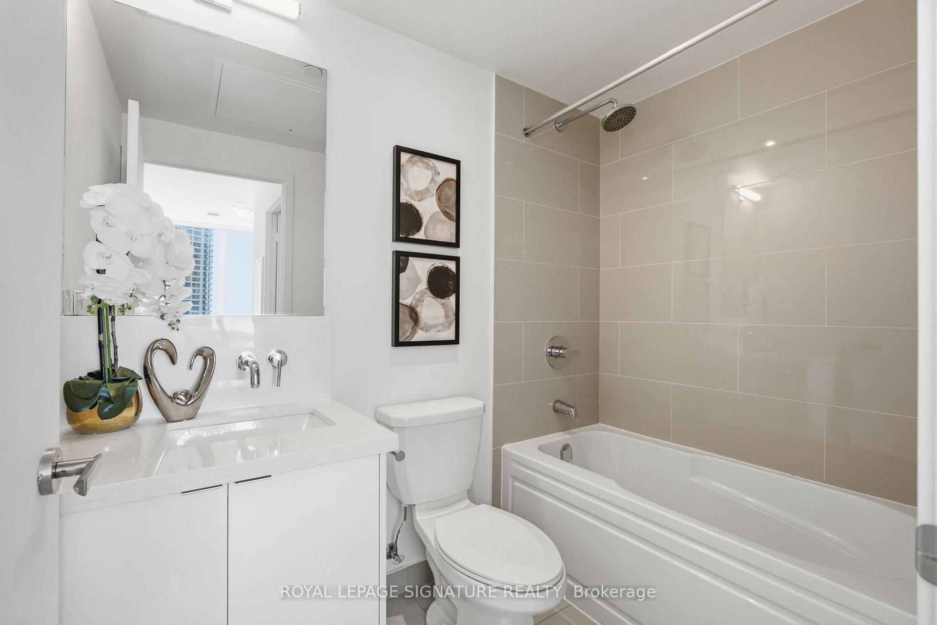 Photo 25 of Unit 1710, 88 Harbour Street, Toronto, Waterfront Communities — HOMEH