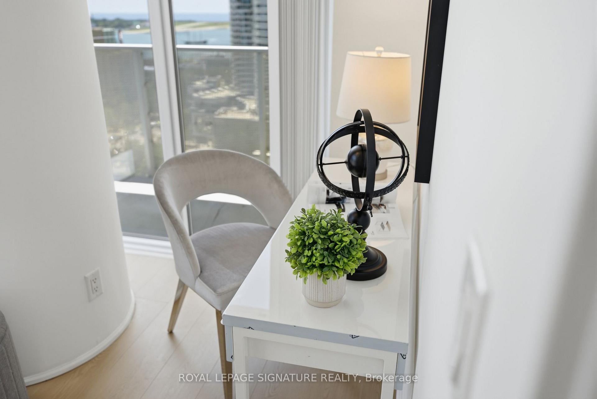 Photo 28 of Unit 1710, 88 Harbour Street, Toronto, Waterfront Communities — HOMEH
