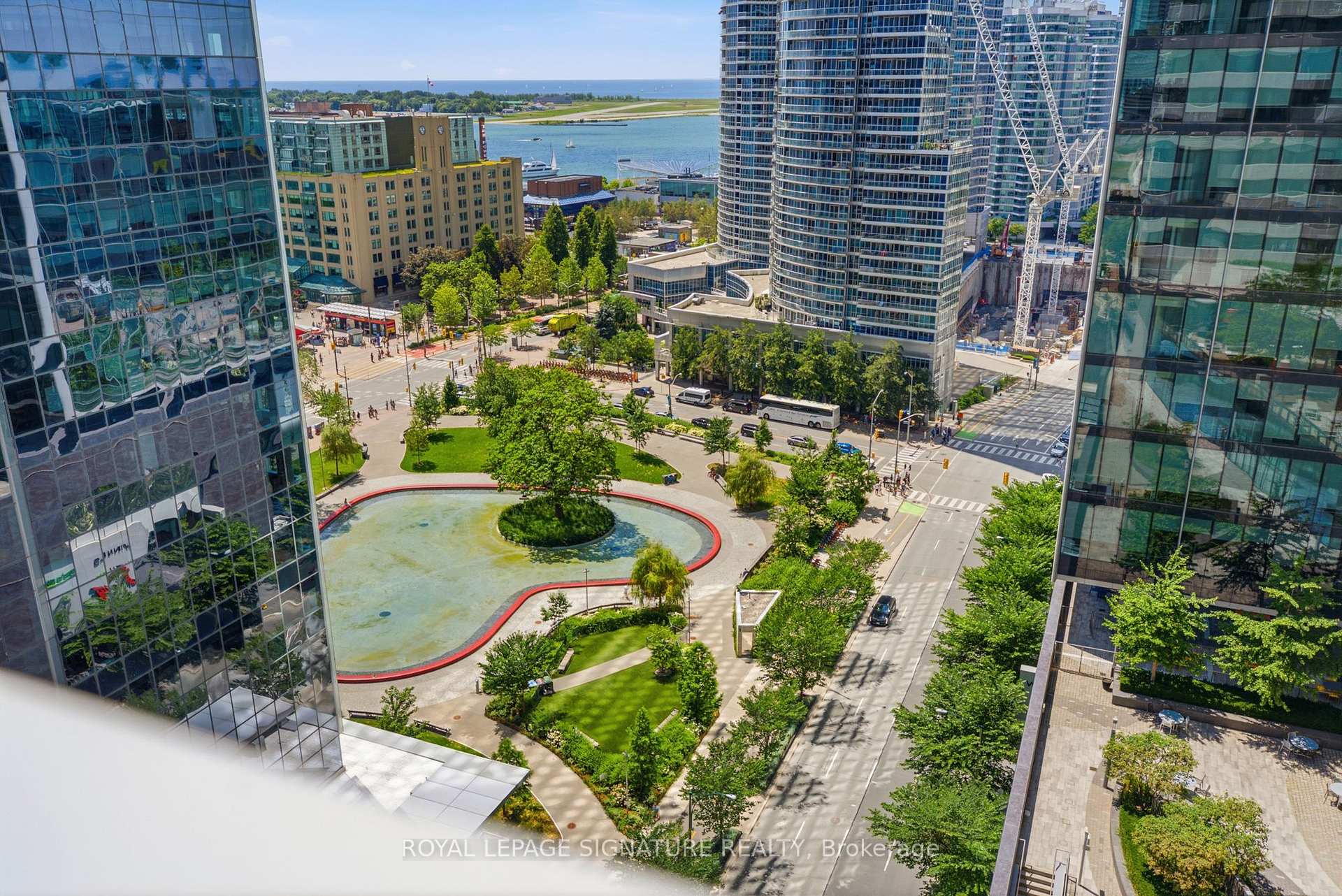 Photo 32 of Unit 1710, 88 Harbour Street, Toronto, Waterfront Communities — HOMEH