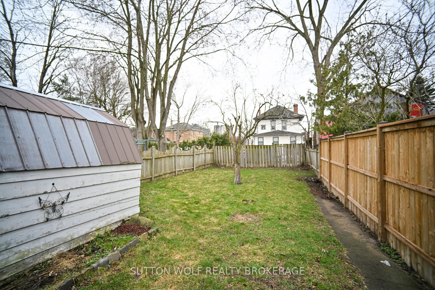 Photo 26 of 24 Colborne Street, Strathroy-Caradoc, NE — HOMEH