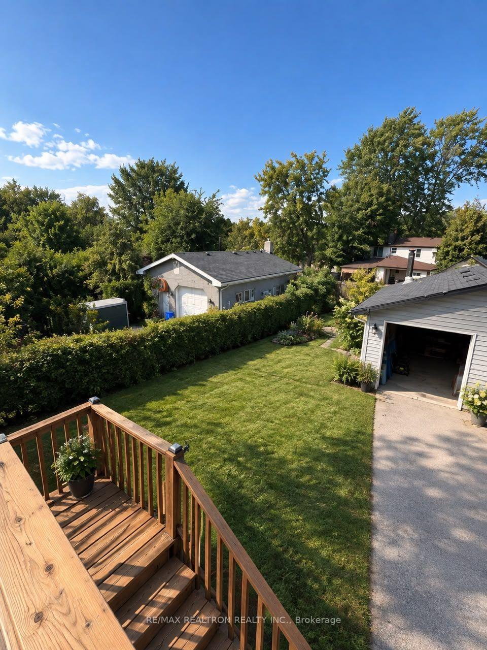 Photo 4 of Unit Upper, 280 Hillcrest Road N, Georgina, Keswick North — HOMEH