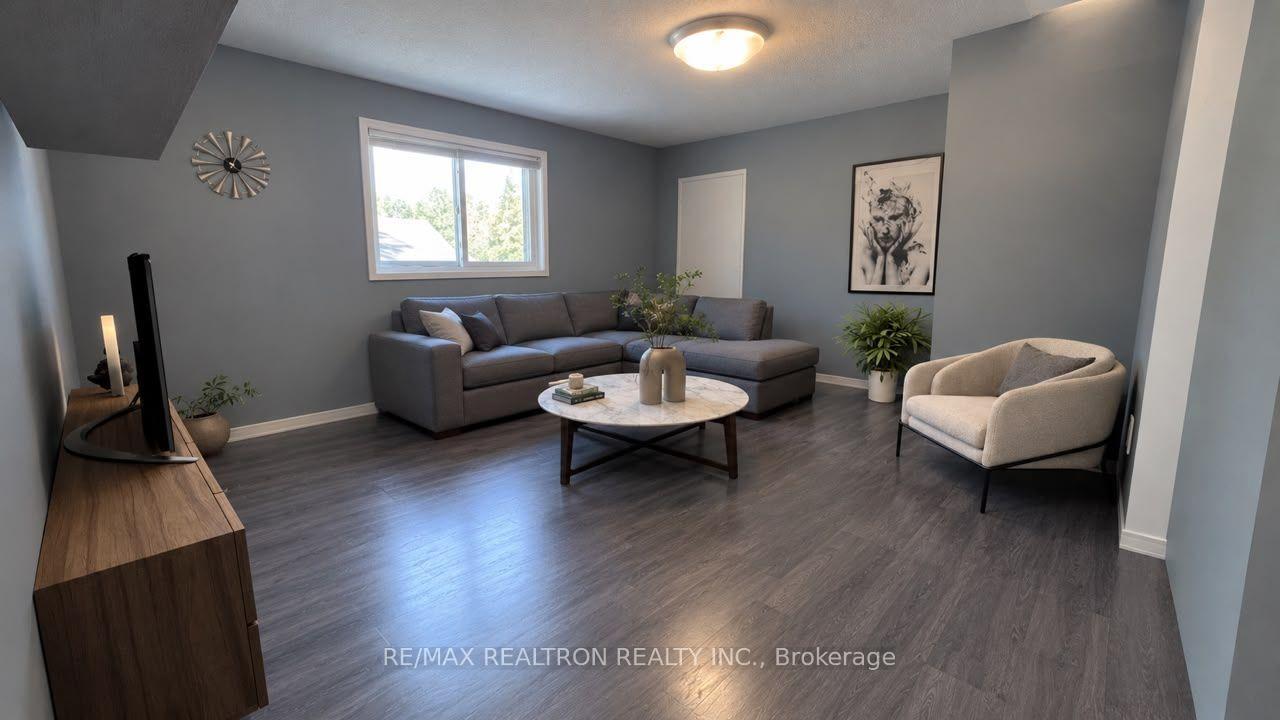 Photo 12 of Unit Upper, 280 Hillcrest Road N, Georgina, Keswick North — HOMEH