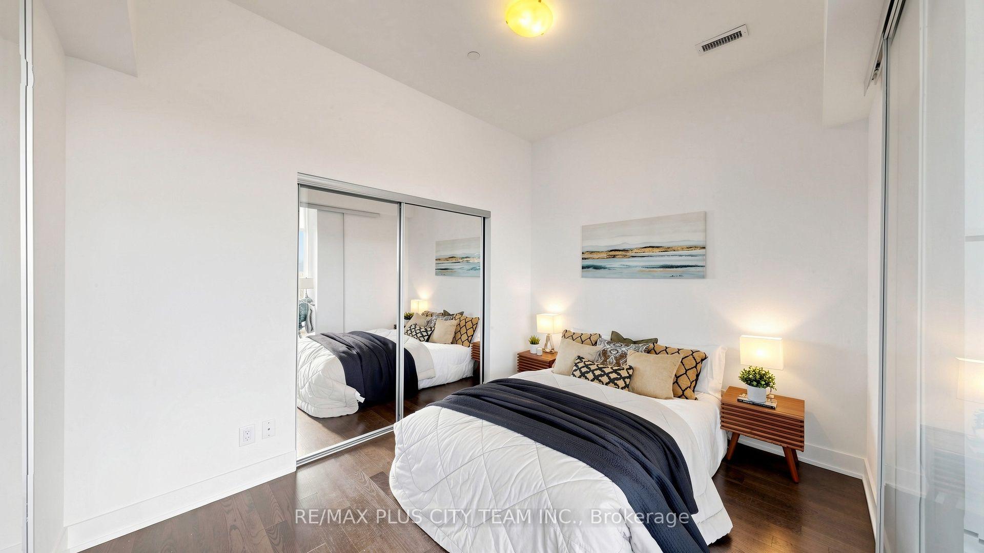 Photo 16 of Unit Uph07, 3018 Yonge Street, Toronto, Lawrence Park South — HOMEH