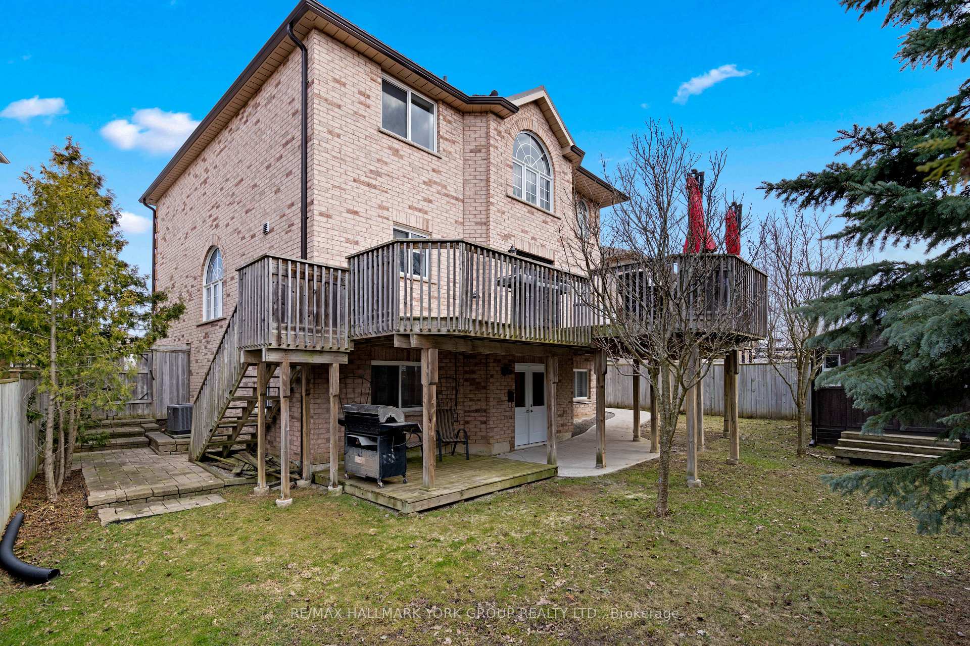 Photo 37 of 59 Carley Crescent, Barrie, Painswick South — HOMEH