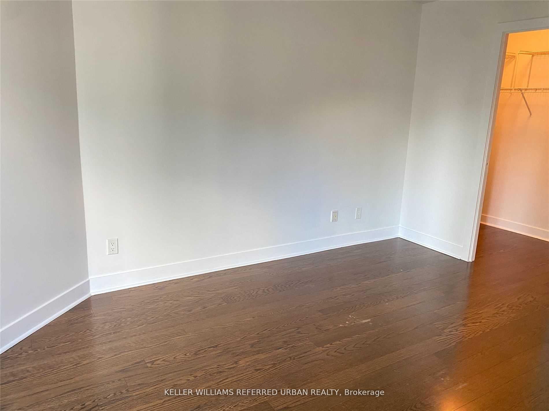 Photo 8 of Unit 1401, 438 King Street W, Toronto, Waterfront Communities — HOMEH