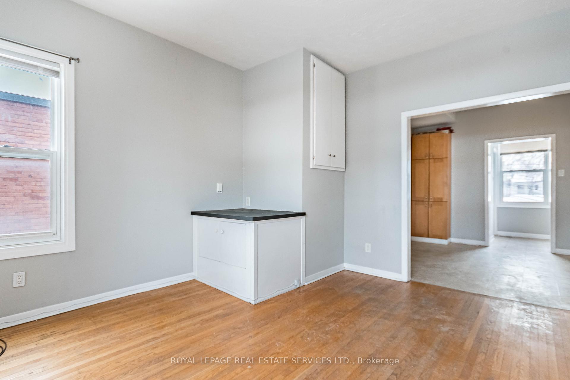 Photo 16 of 740 Lansdowne Avenue, Toronto, Dovercourt-Wallace Emerson-Junction — HOMEH